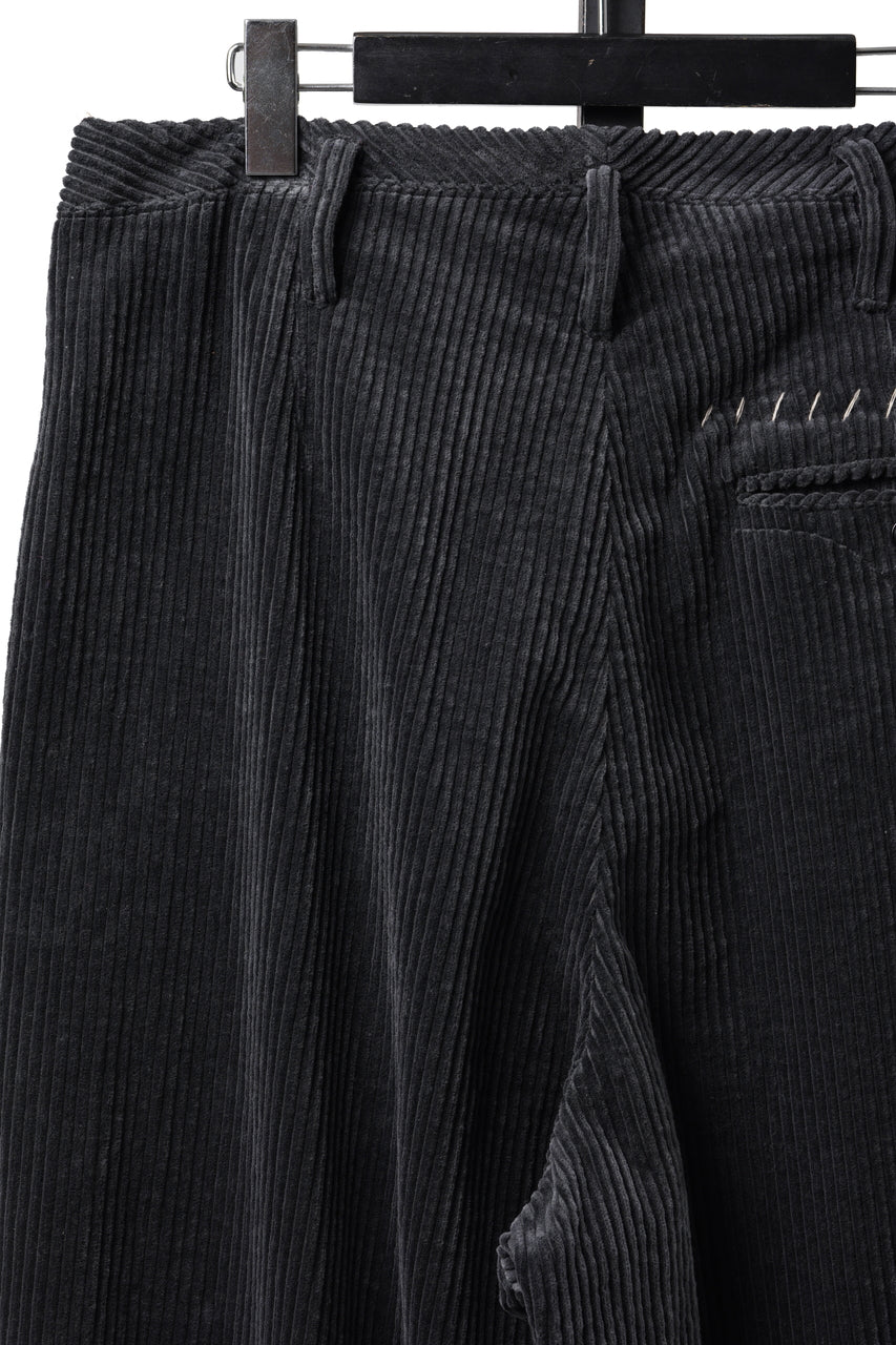 画像をギャラリービューアに読み込む, KLASICA "PACE-CD" WIDE AND TAPERED SILENT TROUSERS / HI-SOFT FINISHED 5-WALE CORDUROY (IRON)