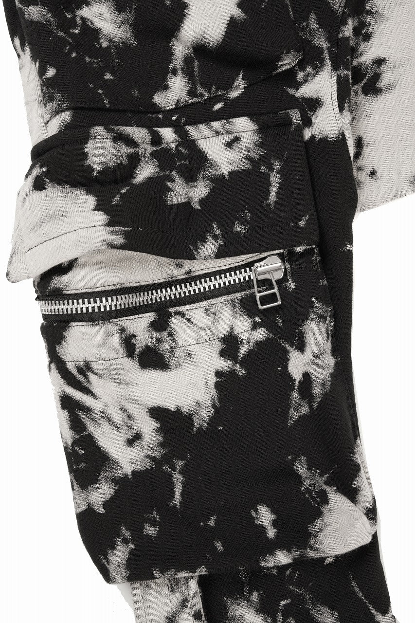 画像をギャラリービューアに読み込む, A.F ARTEFACT FLAP CARGO SAROUEL SKINNY / MOTTLED DYING (BLACK x IVORY)