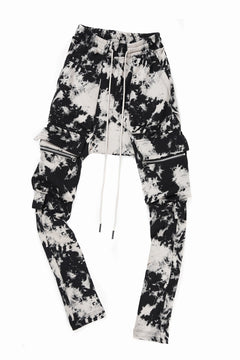 画像をギャラリービューアに読み込む, A.F ARTEFACT FLAP CARGO SAROUEL SKINNY / MOTTLED DYING (BLACK x IVORY)