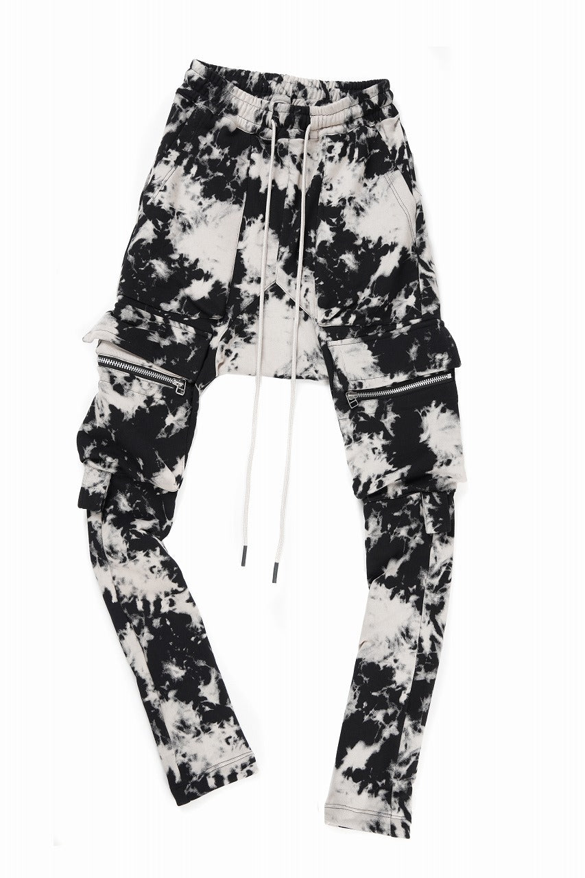 画像をギャラリービューアに読み込む, A.F ARTEFACT FLAP CARGO SAROUEL SKINNY / MOTTLED DYING (BLACK x IVORY)