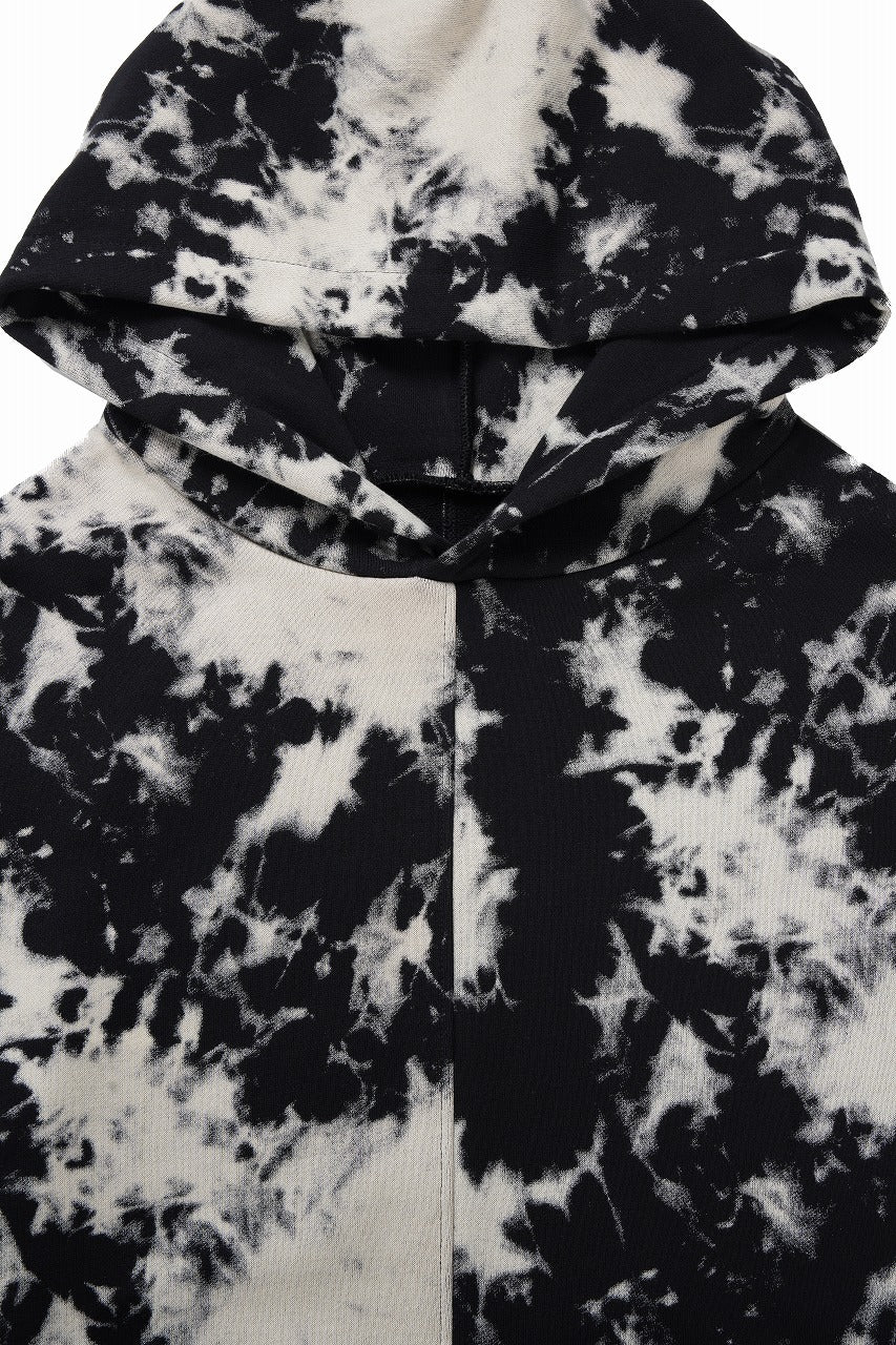 A.F ARTEFACT ASYMMETRY LOOP HEM HOODED TOPS / MOTTLED DYING (BLACK x IVORY)