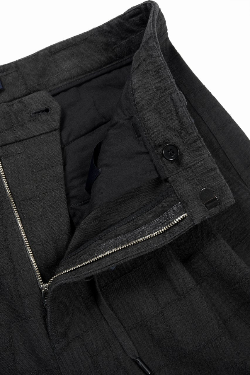 画像をギャラリービューアに読み込む, Juun.J [COMFORT] Square Jacquard Waist String Shorts (Black)