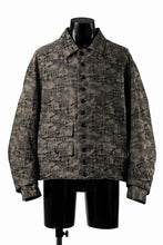 画像をギャラリービューアに読み込む, KLASICA "IRWELL" CURVED ARM BUTTON BLOUSON / BACK JACQUARD HOUND TOOTH CAMO (FOREST)