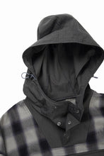 画像をギャラリービューアに読み込む, F/CE. WATER-SHIELD CHECK ANORAK SHIRT (GRAY)