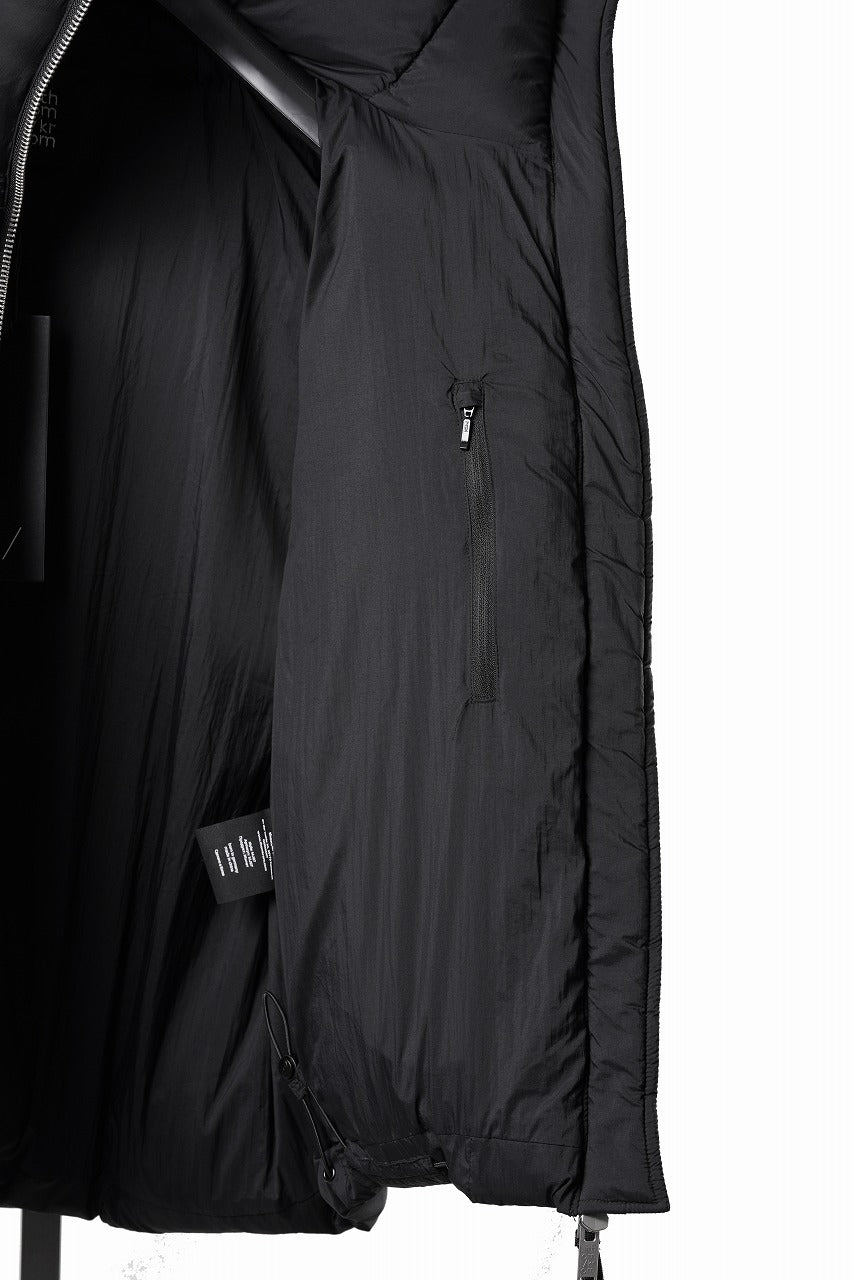 画像をギャラリービューアに読み込む, thom/krom OVERSIZED HIGH NECK VEST / WARM PUFFER (BLACK)