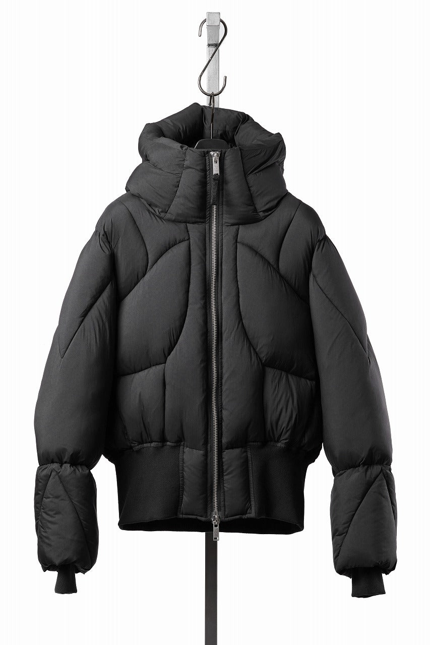 Load image into Gallery viewer, thom/krom HIGH NECK &amp; BIG HOODIE JACKET / WARM PUFFER (BLACK)