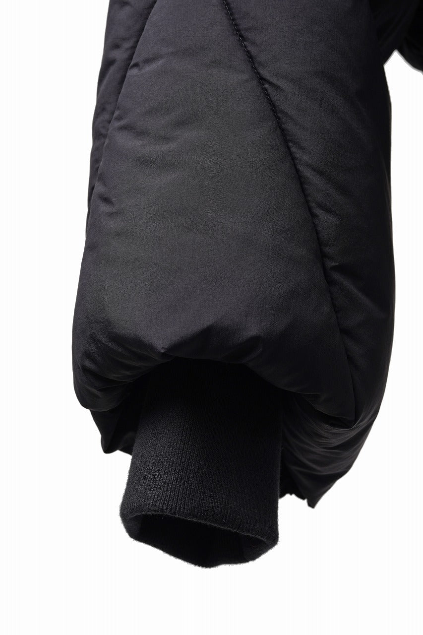 Load image into Gallery viewer, thom/krom HIGH NECK &amp; BIG HOODIE JACKET / WARM PUFFER (BLACK)