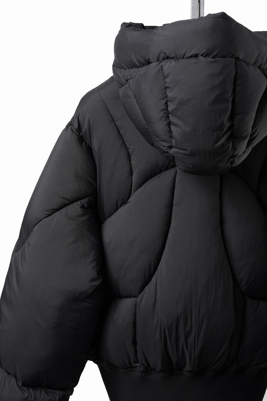 Load image into Gallery viewer, thom/krom HIGH NECK &amp; BIG HOODIE JACKET / WARM PUFFER (BLACK)