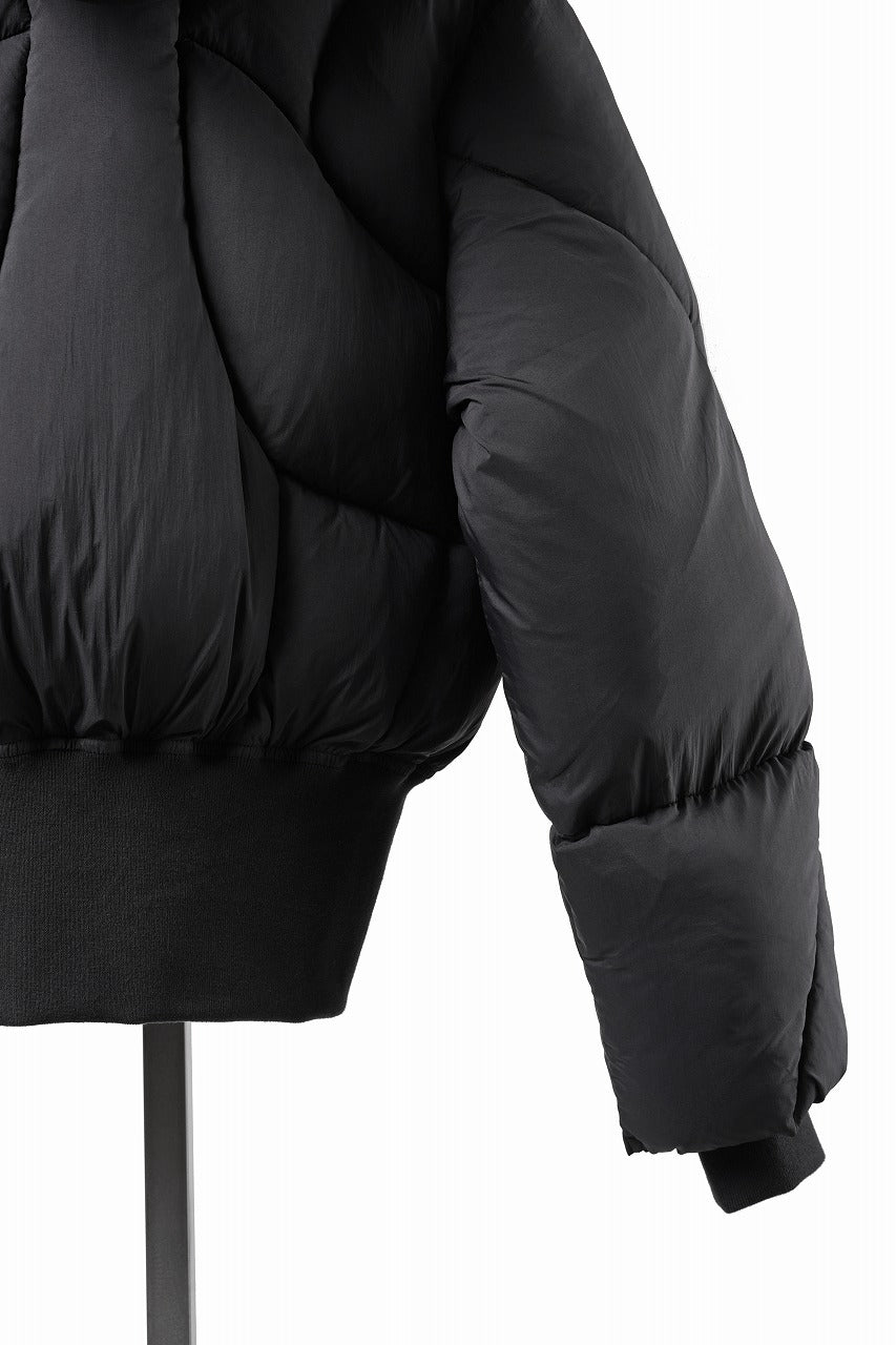 Load image into Gallery viewer, thom/krom HIGH NECK &amp; BIG HOODIE JACKET / WARM PUFFER (BLACK)