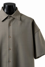 Load image into Gallery viewer, entire studios SHORT SLEEVE SHIRT (HILLS)