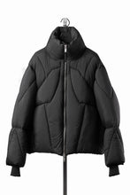 Load image into Gallery viewer, thom/krom OVERSIZED HIGH NECK JACKET / WARM PUFFER (BLACK)