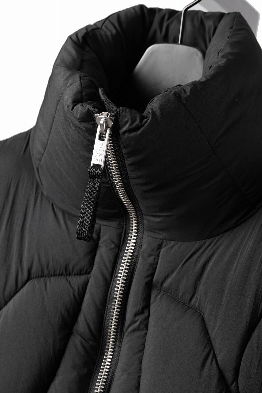 Load image into Gallery viewer, thom/krom OVERSIZED HIGH NECK JACKET / WARM PUFFER (BLACK)