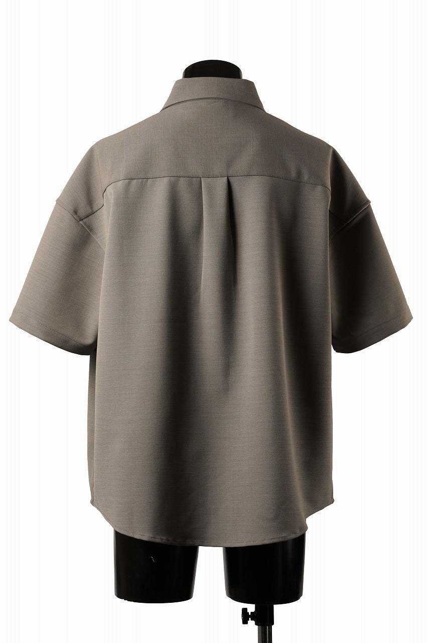 Load image into Gallery viewer, entire studios SHORT SLEEVE SHIRT (HILLS)