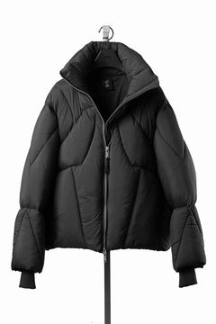 Load image into Gallery viewer, thom/krom OVERSIZED HIGH NECK JACKET / WARM PUFFER (BLACK)