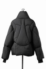 Load image into Gallery viewer, thom/krom OVERSIZED HIGH NECK JACKET / WARM PUFFER (BLACK)
