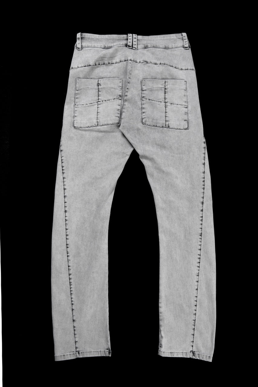 画像をギャラリービューアに読み込む, thom/krom SLIM FIT DENIM TROUSERS / ACID BLEECH - SCAR STITCH (LIGHT GREY)