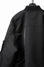 Load image into Gallery viewer, thom/krom MA-1 BOMBER JACKET / WARM PADDED FILL (BLACK)