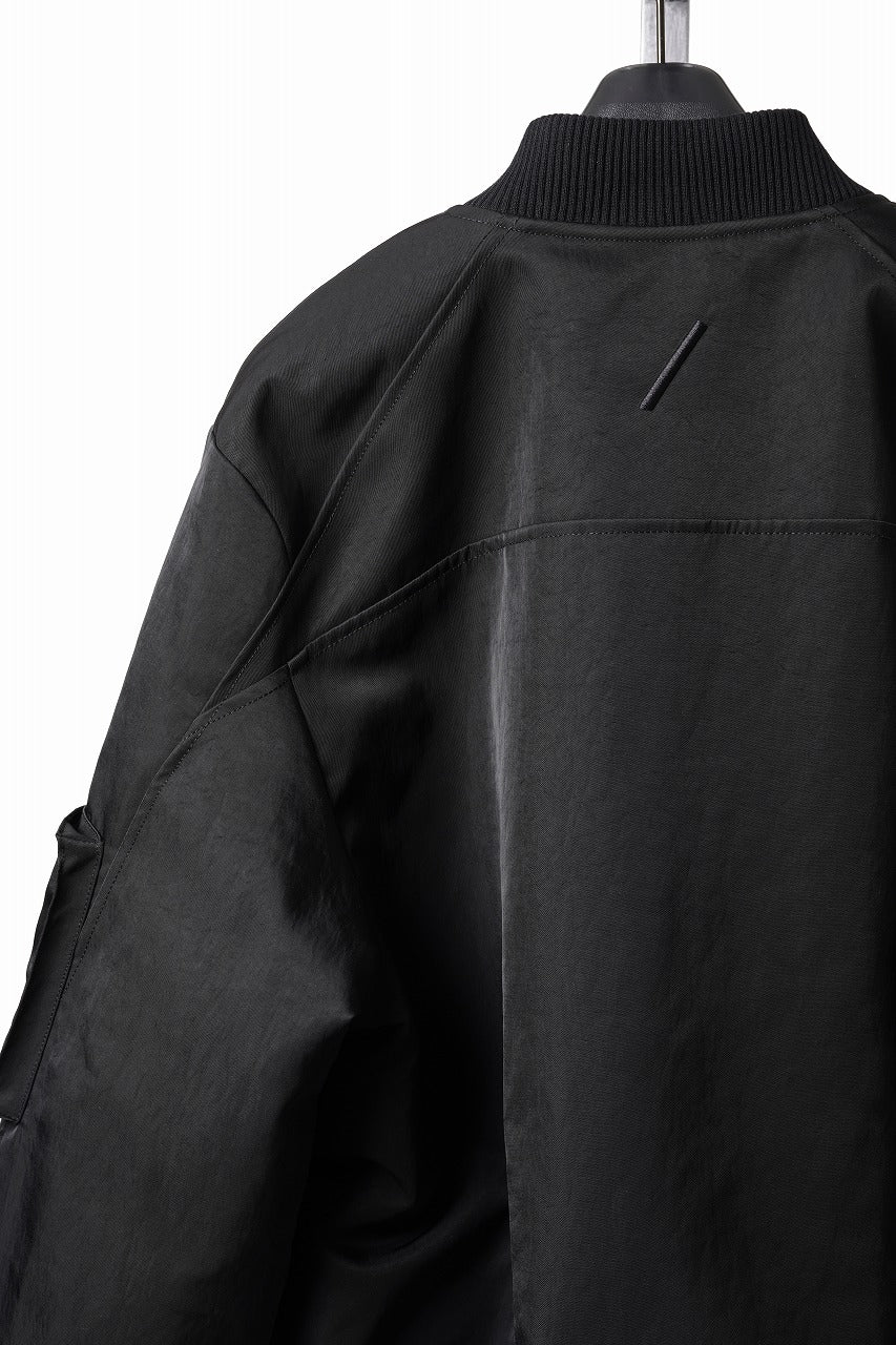 Load image into Gallery viewer, thom/krom MA-1 BOMBER JACKET / WARM PADDED FILL (BLACK)