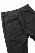 Load image into Gallery viewer, thom/krom SLIM FIT DENIM TROUSERS / SCAR STITCHED (BLACK)