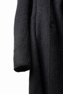 Load image into Gallery viewer, daub HOODED WRAP COAT / VIRGIN WOOL (BLACK)