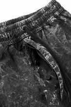 画像をギャラリービューアに読み込む, thom/krom CARGO JOGGER TROUSERS / DYED ORGANIC COTTON (BLACK MARBLE)