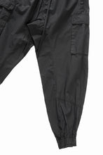 画像をギャラリービューアに読み込む, thom/krom CARGO JOGGER TROUSERS / ORGANIC COTTON (BLACK)