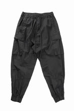 画像をギャラリービューアに読み込む, thom/krom CARGO JOGGER TROUSERS / ORGANIC COTTON (BLACK)