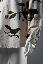 Load image into Gallery viewer, Aleksandr Manamis exclusive AUTOMNE VERT CLASSIC SHIRT (AUTOMNE VERT)