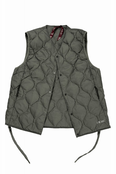 F/CE. x TAION® PACKABLE INNER DOWN VEST (OLIVE GRAY)