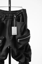 画像をギャラリービューアに読み込む, 【SAMPLE】A.F ARTEFACT MONSTER TUCK VOLUME BAGGY PANTS / LUXE-TWILL (BLACK)