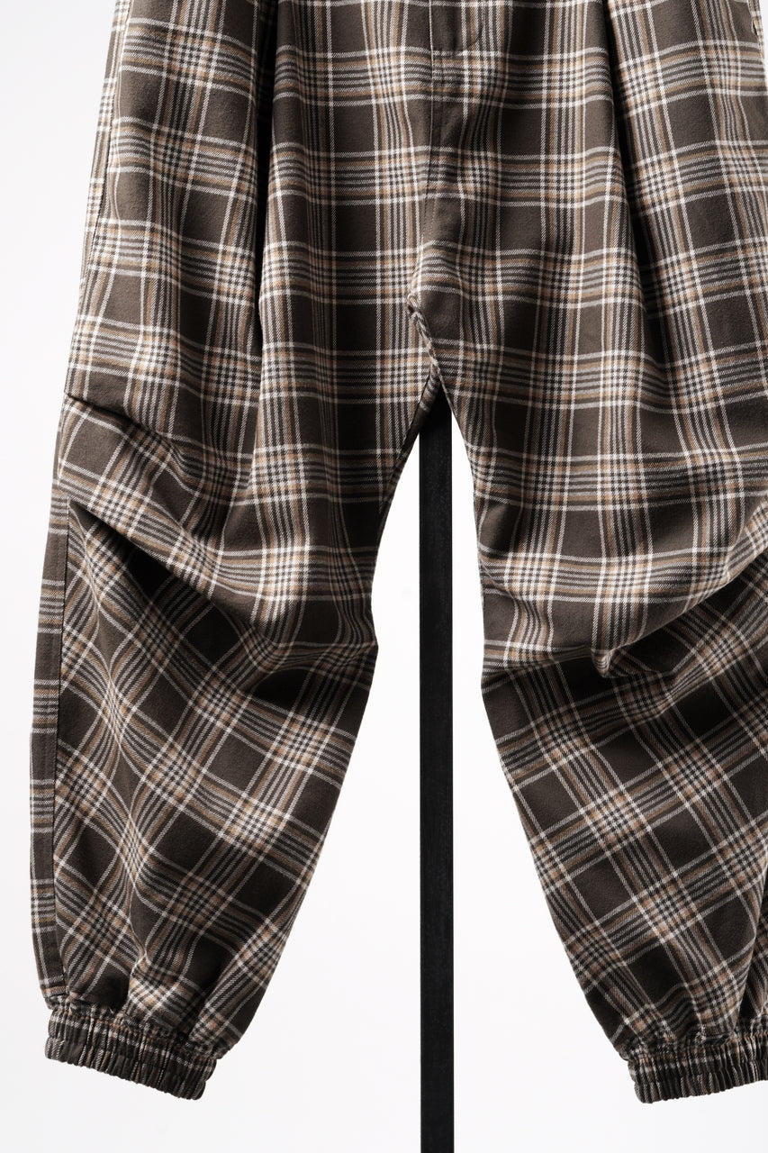 画像をギャラリービューアに読み込む, 【SAMPLE】A.F ARTEFACT TUCK WIDE EASY PANTS / TARTAN CHECK (BROWN x BEIGE)