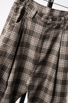 画像をギャラリービューアに読み込む, 【SAMPLE】A.F ARTEFACT TUCK WIDE EASY PANTS / TARTAN CHECK (BROWN x BEIGE)