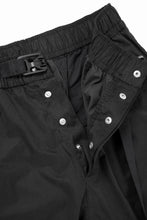 画像をギャラリービューアに読み込む, thom/krom CINCH CLOSURE CARGO TROUSERS / PEACHED COTTON MIX (BLACK)
