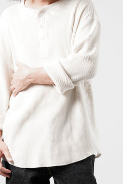 画像をギャラリービューアに読み込む, SEVEN LEATHERS WAFFLE HENLEY LONG SLEEVE TOPS (CREAM)