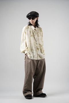 画像をギャラリービューアに読み込む, KLASICA "SH-053-MU" PLAIN BIG SHIRTS / ”KAGO-ZOME" DYED MUSLIN (ECRU)