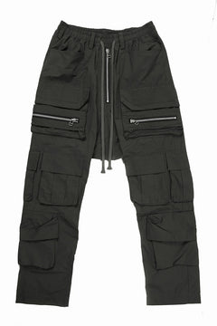 画像をギャラリービューアに読み込む, 【SAMPLE SALE】A.F ARTEFACT CARGO SAROUEL EASY PANTS / SMOOTH NYLON (KHAKI)