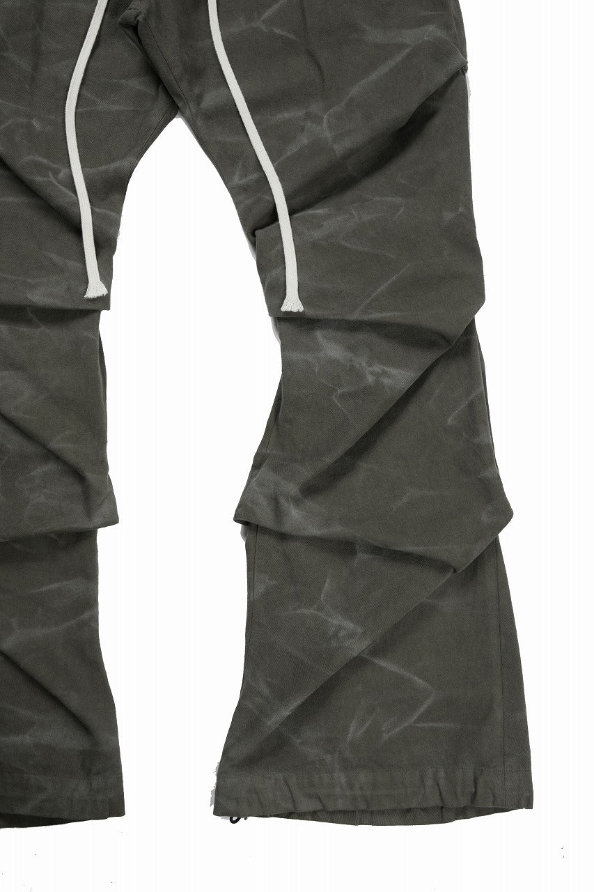 画像をギャラリービューアに読み込む, 【SAMPLE SALE】A.F ARTEFACT TUCK VOLUME BAGGY PANTS / VINTAGE DYED (KHAKI)