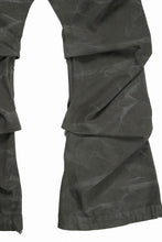 画像をギャラリービューアに読み込む, 【SAMPLE SALE】A.F ARTEFACT TUCK VOLUME BAGGY PANTS / VINTAGE DYED (KHAKI)