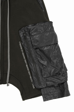 画像をギャラリービューアに読み込む, 【SAMPLE SALE】A.F ARTEFACT MILITARY CARGO SARROUEL SHORTS / BOMBER HEAT® + NYLON (KHAKI)