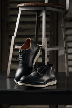 Load image into Gallery viewer, Portaille x N/07 exclusive POST MAN SHOES / GUIDI FIORE (BLACK x WHITE)