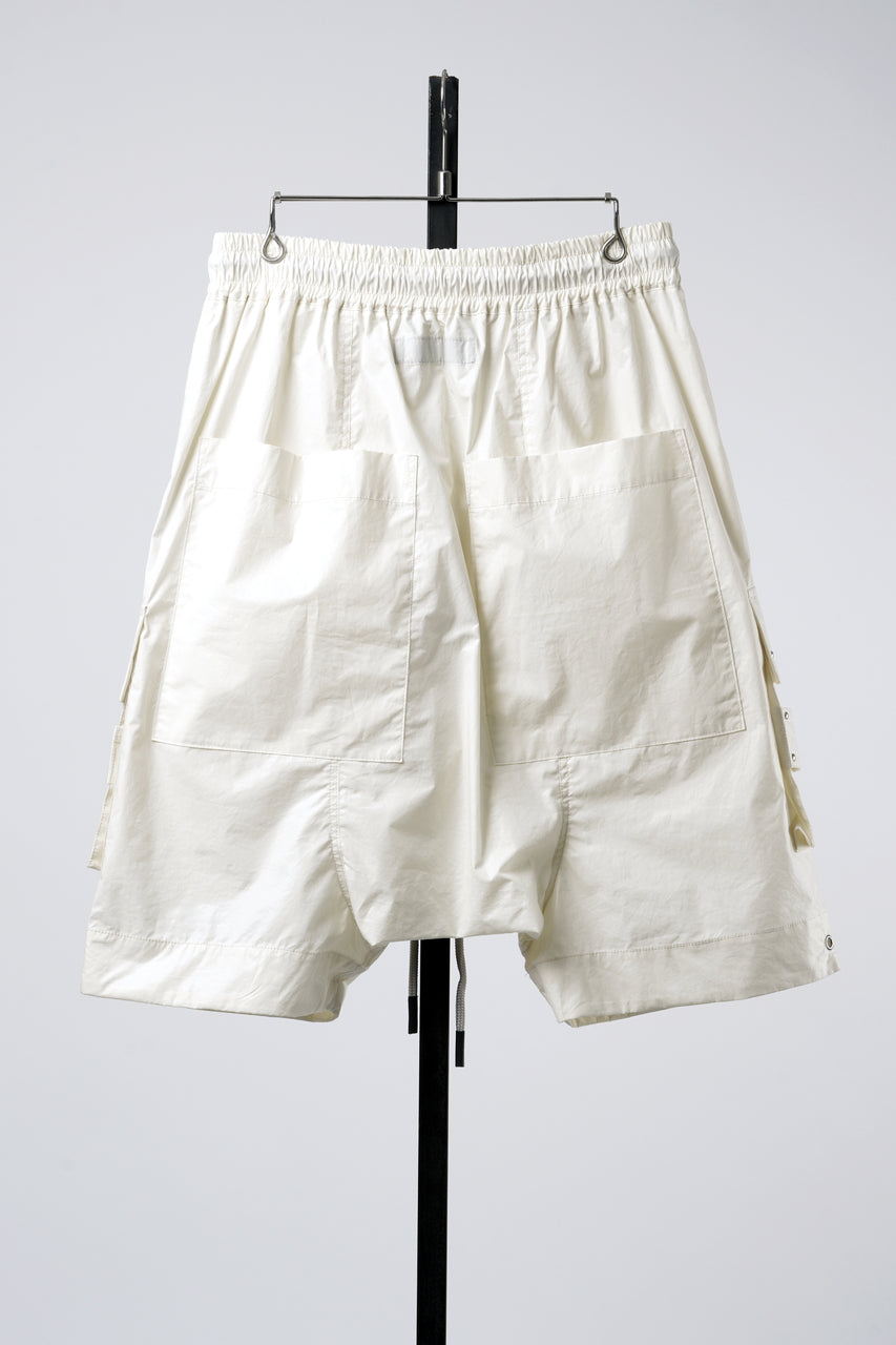 Load image into Gallery viewer, 【SAMPLE】A.F ARTEFACT COATING DROPCROTCH SHORTS (IVORY)