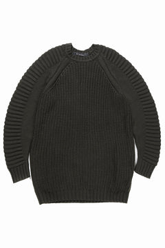 画像をギャラリービューアに読み込む, 【SAMPLE SALE】A.F ARTEFACT LOWGAUGE CABLE KNIT PULLOVER LADDER-SLEEVE (KHAKI)