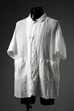 画像をギャラリービューアに読み込む, KLASICA "SH-052" BACK FLAP H/S SHIRTS with BIG POCKETS / TRANSLUCENT VINTAGE FACE WEAVE (WHITE)