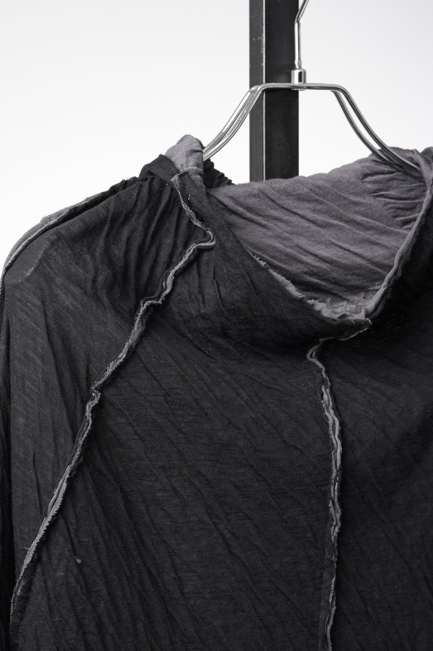 Load image into Gallery viewer, 【SAMPLE】A.F ARTEFACT EXPOSED SEAM RAW EDGE HOODED T-SHIRT / DOUBLEFACE BONDED JERSEY (BLACK)