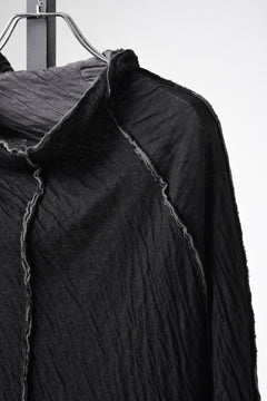 Load image into Gallery viewer, 【SAMPLE】A.F ARTEFACT EXPOSED SEAM RAW EDGE HOODED T-SHIRT / DOUBLEFACE BONDED JERSEY (BLACK)