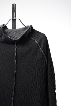 Load image into Gallery viewer, 【SAMPLE】A.F ARTEFACT EXPOSED SEAM RAW EDGE HOODED T-SHIRT / DOUBLEFACE BONDED JERSEY (BLACK)