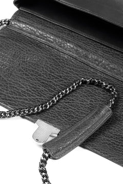 Load image into Gallery viewer, ISAMU KATAYAMA BACKLASH SEAL SKIN + JP STEER BIG CHAIN BAG (BLACK)