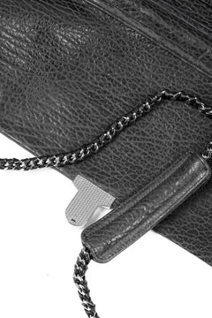 Load image into Gallery viewer, ISAMU KATAYAMA BACKLASH SEAL SKIN + JP STEER BIG CHAIN BAG (BLACK)