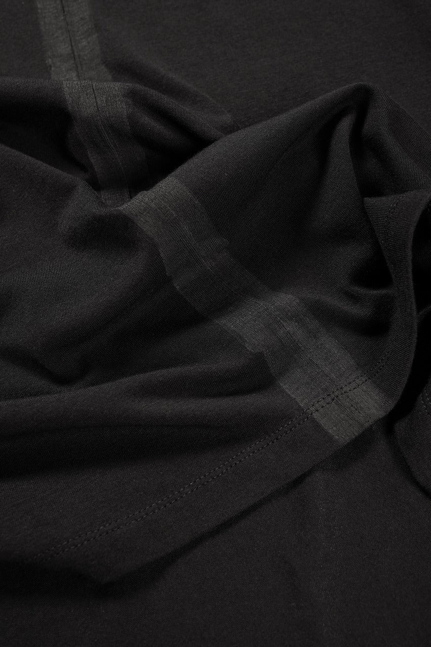 thom/krom HAND PAINTED LONG SLEEVE T-SHIRT / SOFT FLUFFY JERSEY (BLACK)