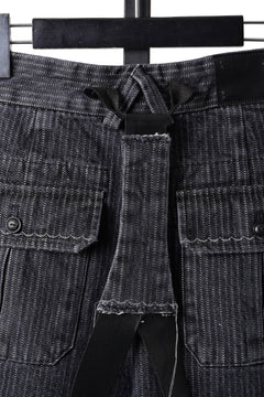 画像をギャラリービューアに読み込む, A TENTATIVE ATELIER exclusive George II PAINTER'S CROSS BAND PANTS (WASHED BLACK STRIPE)